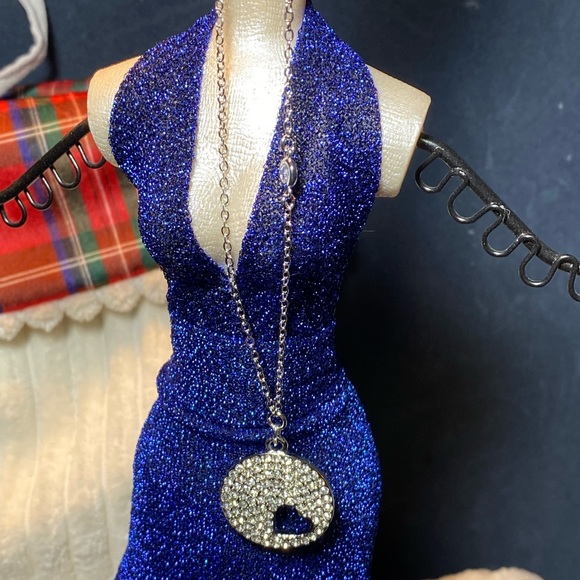 NWT 💎 SWEET VALENTINE PRECIOUS CUT OUT HEART ❤️ NECKLACE SILVER DAINTY - Picture 8 of 8